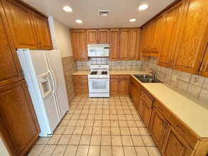 4016 Sagewood St in Las Vegas, NV - Building Photo - Building Photo