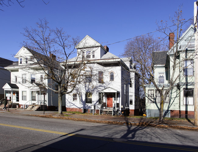 775 Congress St in Portland, ME - Foto de edificio - Building Photo