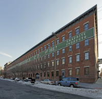 158 Wayne St in Jersey City, NJ - Foto de edificio - Building Photo