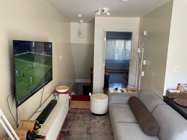 60 Wilson Ave, Unit 60.5 Wilson Avenue