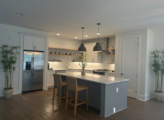 property at 1509 Wayne Dr