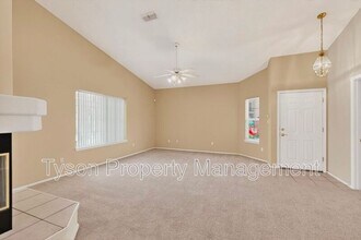 7411 Peregrine Rd NE in Albuquerque, NM - Building Photo - Building Photo