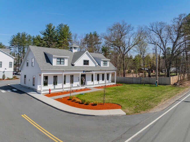 52-54 Windham Rd in Pelham, NH - Building Photo - Building Photo