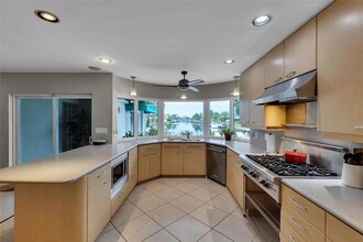 2931 NE 55th Pl in Fort Lauderdale, FL - Building Photo - Building Photo