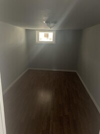 631 Dumbarton Ave photo'