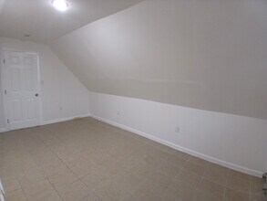 66 Linden Ave in Jersey City, NJ - Building Photo - Building Photo
