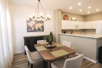 2903 Garibaldi Ave in San Luis Obispo, CA - Building Photo - Building Photo