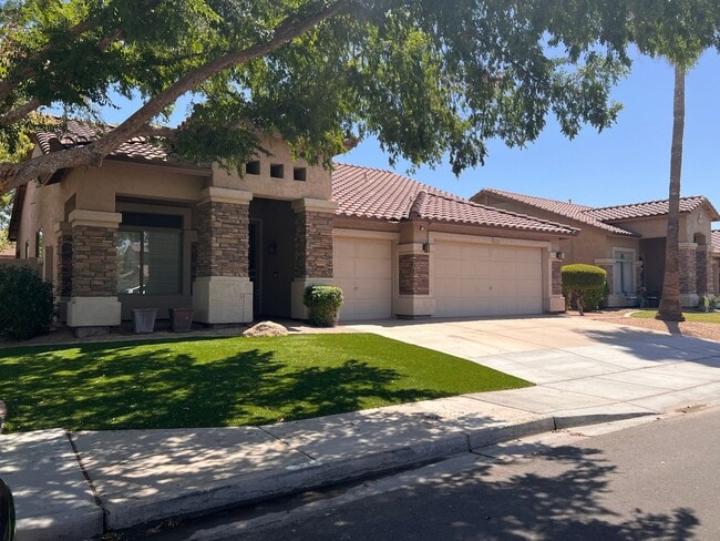 property at 2226 W Periwinkle Way