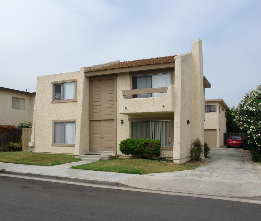 16831 Blanton St in Huntington Beach, CA - Building Photo