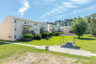 Courtyard II in Myrtle Beach, SC - Building Photo - Building Photo