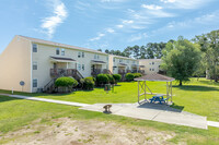 Courtyard II in Myrtle Beach, SC - Foto de edificio - Building Photo