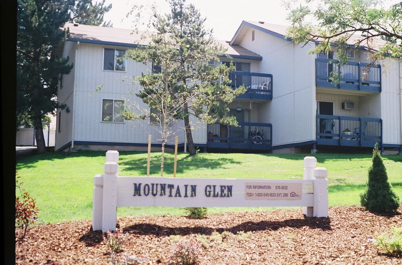 Mountain Glen in Heppner, OR - Building Photo