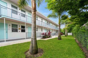 1950 NW 2nd St in Miami, FL - Building Photo