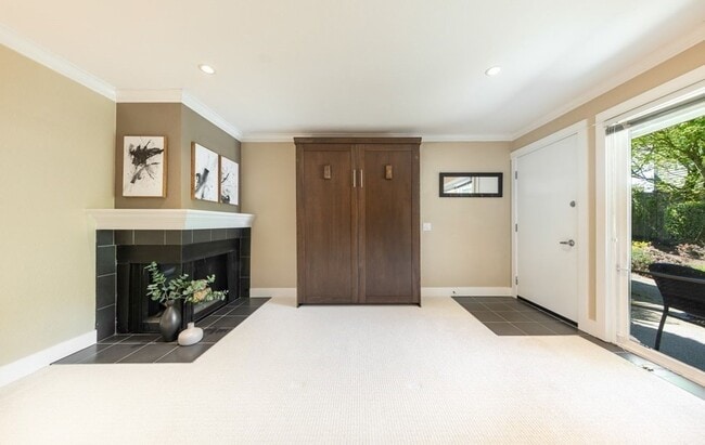 337 2nd Ave S in Kirkland, WA - Building Photo - Building Photo
