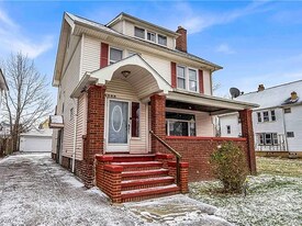 3725 E 151st St in Cleveland, OH - Building Photo