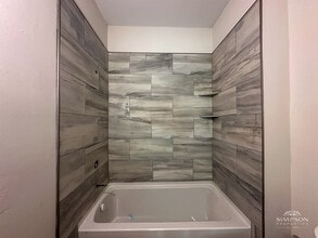 529 Katonah Ave in Charlotte, NC - Building Photo - Building Photo