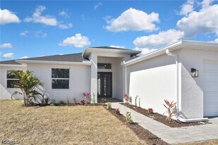 1406 NW 19th St in Cape Coral, FL - Building Photo
