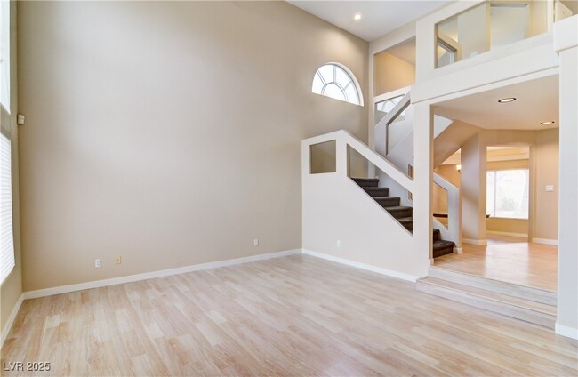 8508 Copper Knoll Ave in Las Vegas, NV - Building Photo - Building Photo