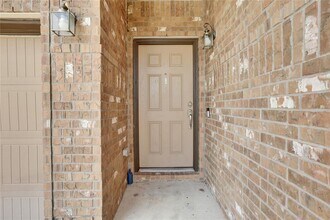 500 New Bridge Dr in Kyle, TX - Building Photo - Building Photo