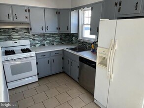 1518 Cornell Ave in Hamilton Township, NJ - Building Photo - Building Photo