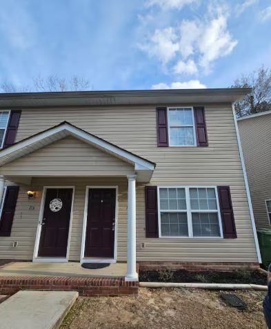 1117 Piney Woods Rd in Columbia, SC - Building Photo