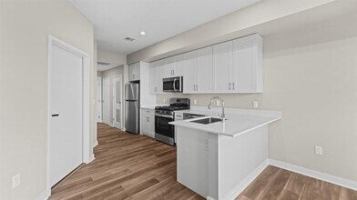 475 Communipaw Ave in Jersey City, NJ - Building Photo - Building Photo