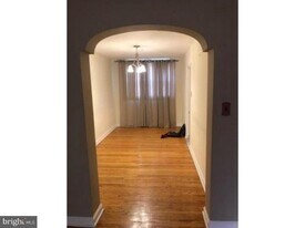 5149 Arbor St in Philadelphia, PA - Building Photo