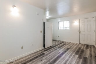 770 N Dodge Blvd in Tucson, AZ - Building Photo - Building Photo