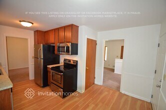 8412 Grange Blvd in Cottage Grove, MN - Building Photo - Building Photo