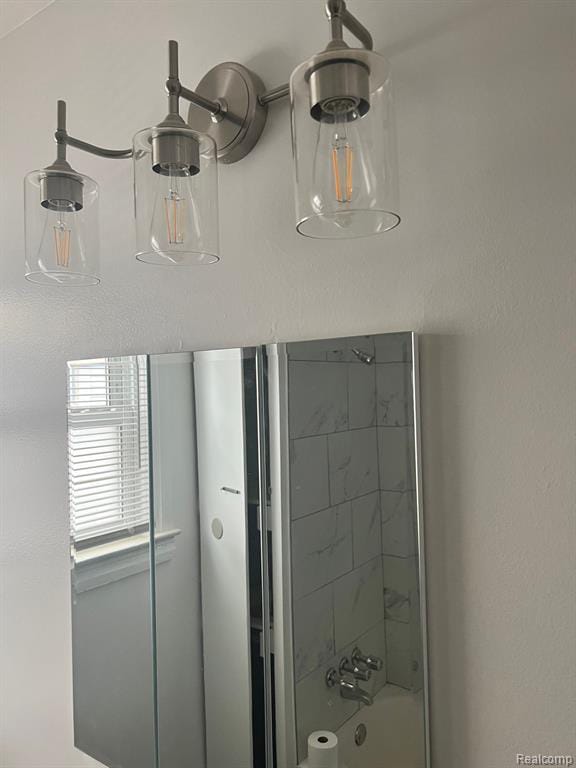 2925 Helen St in Detroit, MI - Building Photo - Building Photo