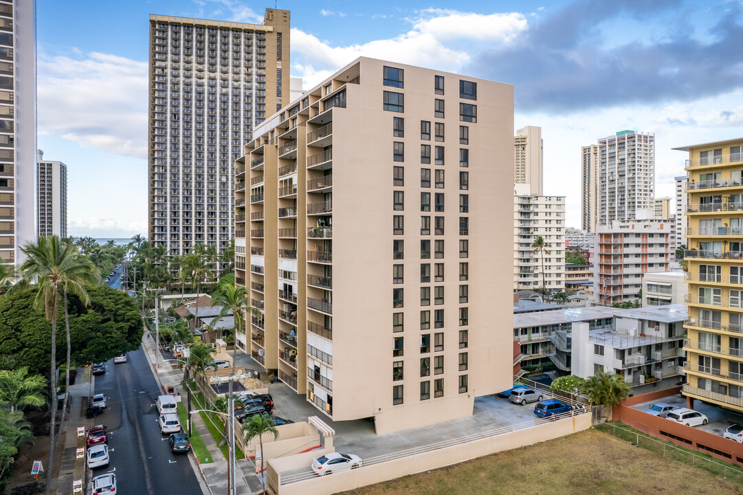 250 Ohua Ave in Honolulu, HI - Foto de edificio