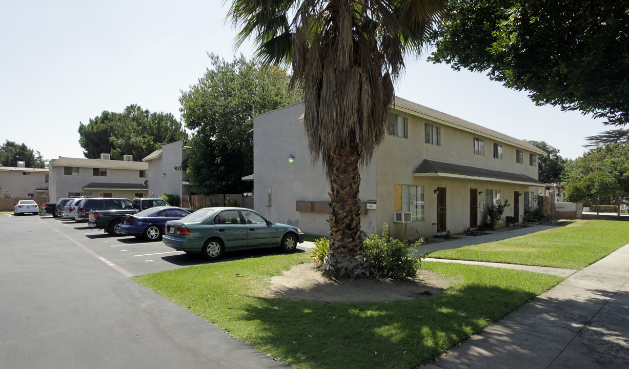 Rosepointe Euclid in Ontario, CA - Building Photo