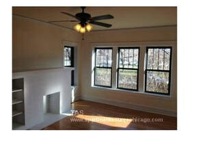 2530 N Kedzie Blvd, Unit 3W in Chicago, IL - Building Photo