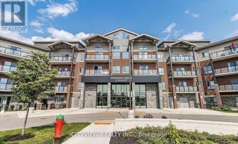 35 Kingsbury Square in Guelph, ON - Building Photo