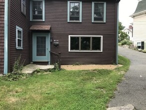 25 1/2 King St in Rockport, MA - Building Photo - Building Photo