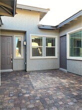 341 Torrelli Falls Ave in Henderson, NV - Building Photo - Building Photo