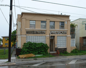 506 SW 8th Ave in Miami, FL - Building Photo - Building Photo