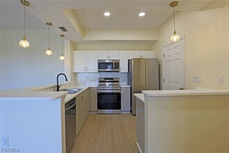 9005 Colby Dr in Ft. Myers, FL - Building Photo - Building Photo