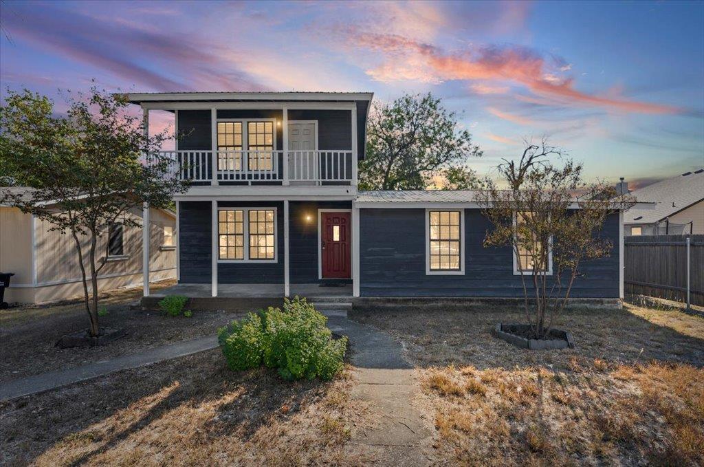 205 Cisneros St in Kyle, TX - Building Photo