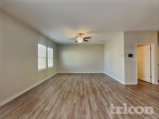 165 Ogden Pond Pl in Zebulon, NC - Building Photo - Building Photo