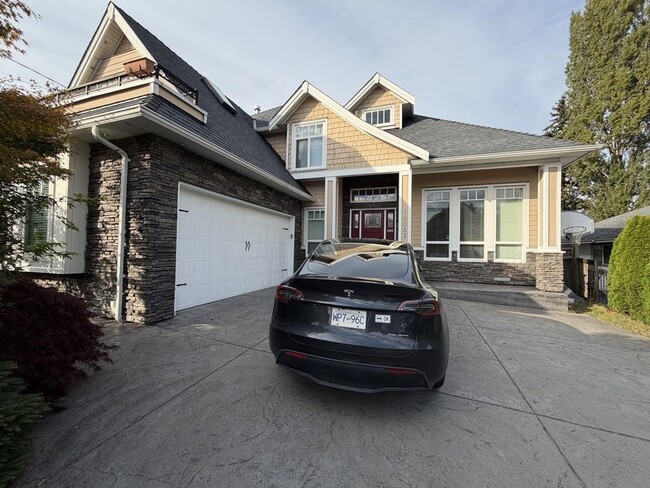 property at 16067 14