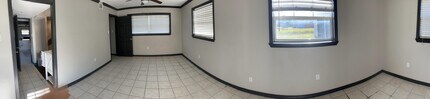 2708 County Road 686 in Brazoria, TX - Foto de edificio - Building Photo