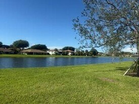 5778 Phoenix Palm Ct in Delray Beach, FL - Building Photo