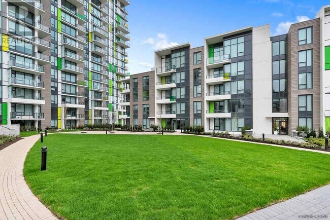3487-3487 Binning Rd in Vancouver, BC - Building Photo - Building Photo