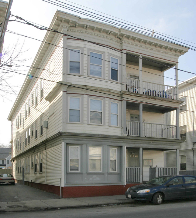 180-182 Chestnut St in Lynn, MA - Building Photo