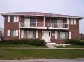 19713 Terrace Ave Apartments