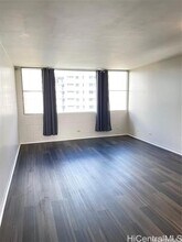 1121 Ala Napunani St in Honolulu, HI - Building Photo - Building Photo