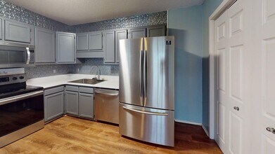 1711 Orange Grove Shores Dr in Charleston, SC - Building Photo - Building Photo