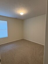 19802 Falling Stream Dr in Tomball, TX - Building Photo - Building Photo