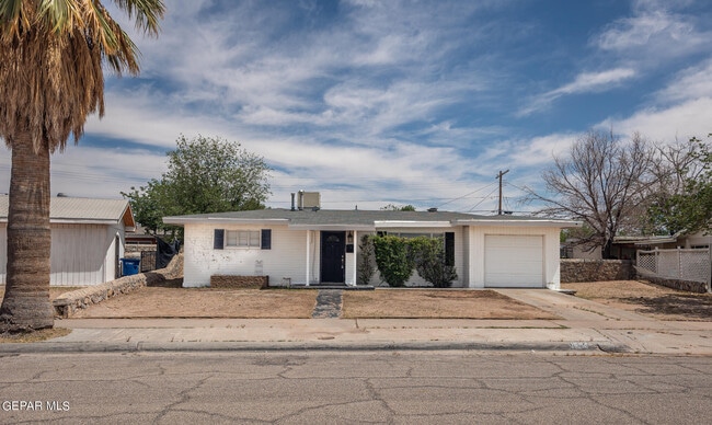 property at 1504 Nueces Way